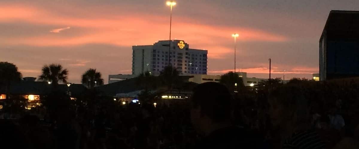 Beautiful sunset behind Hard Rock Casino as viewed from the Amphitheatre.  Reminds me of sky from ghostbusters 2.  NIN and Soundgarden concert this night was awesome as well.