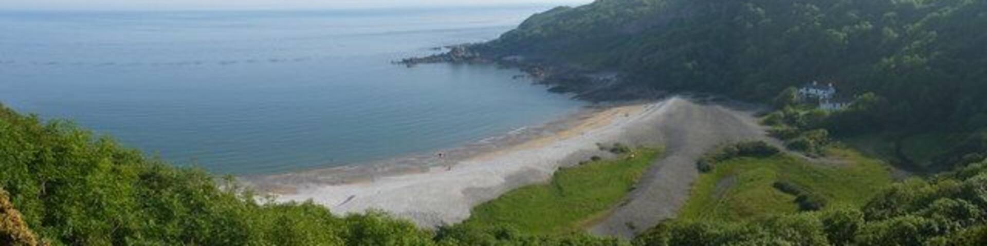 Overlooking Pwll Du Bay