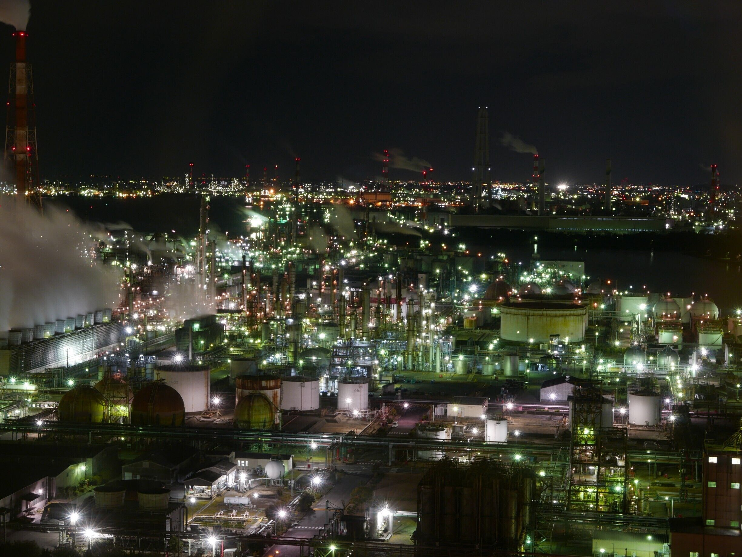 Industrial complex in Yokkaichi, Mie Prefecture.  View from Yokkaichi Port Building.
- January 2016