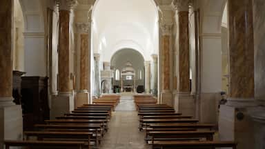 Italy, Canosa di Puglia, San Sabino cathedral, nave
