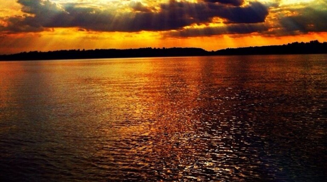 Big Trout Lake is part of the Whitefish Chain of lakes located in northern Minnesota. The lake is near Cross Lake, MN.