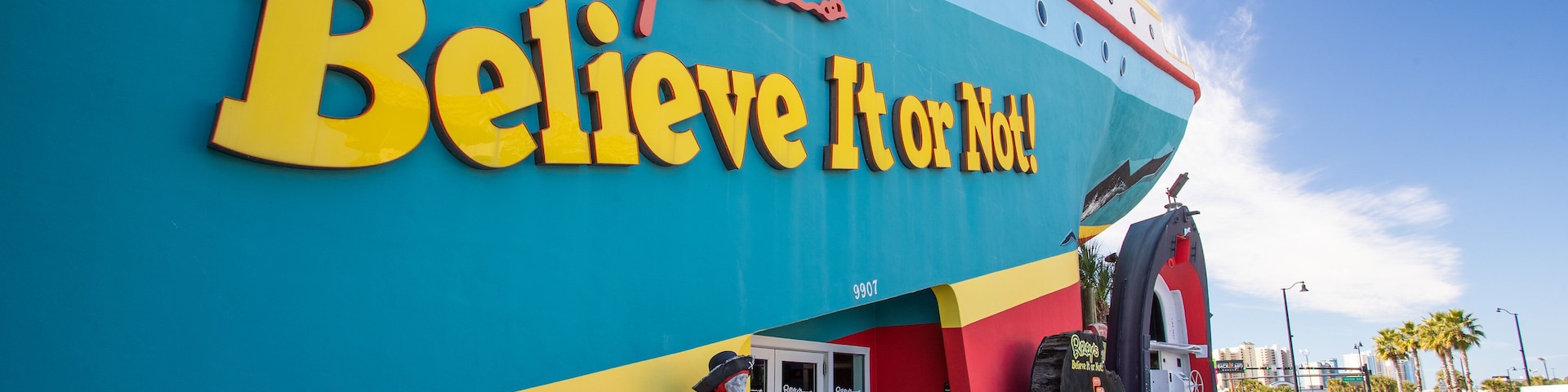 Ripley\'s Believe It or Not showing signage