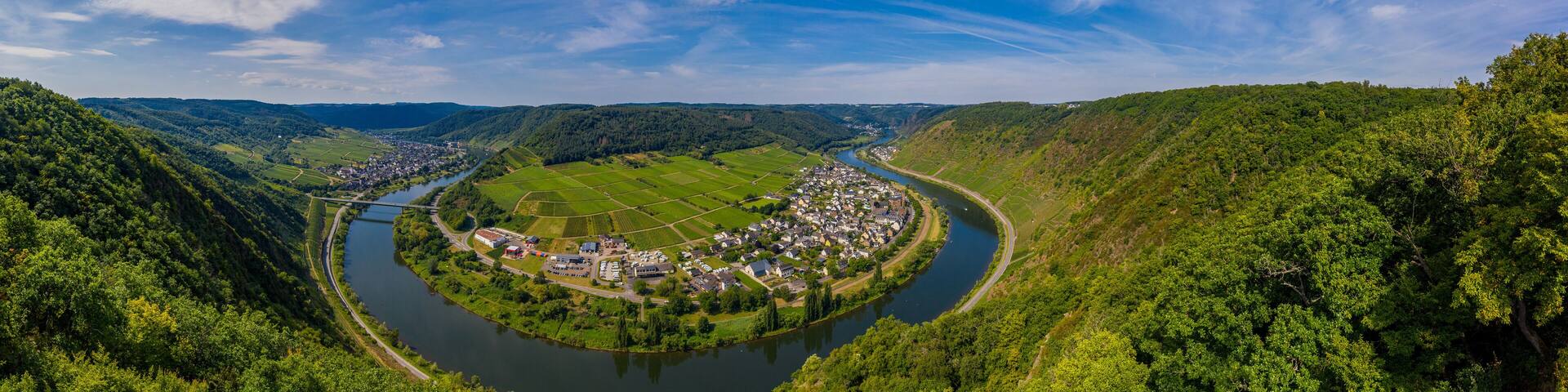 Panoramic view of the loop of the Moselle near Bruttig near Cochem, Germany.