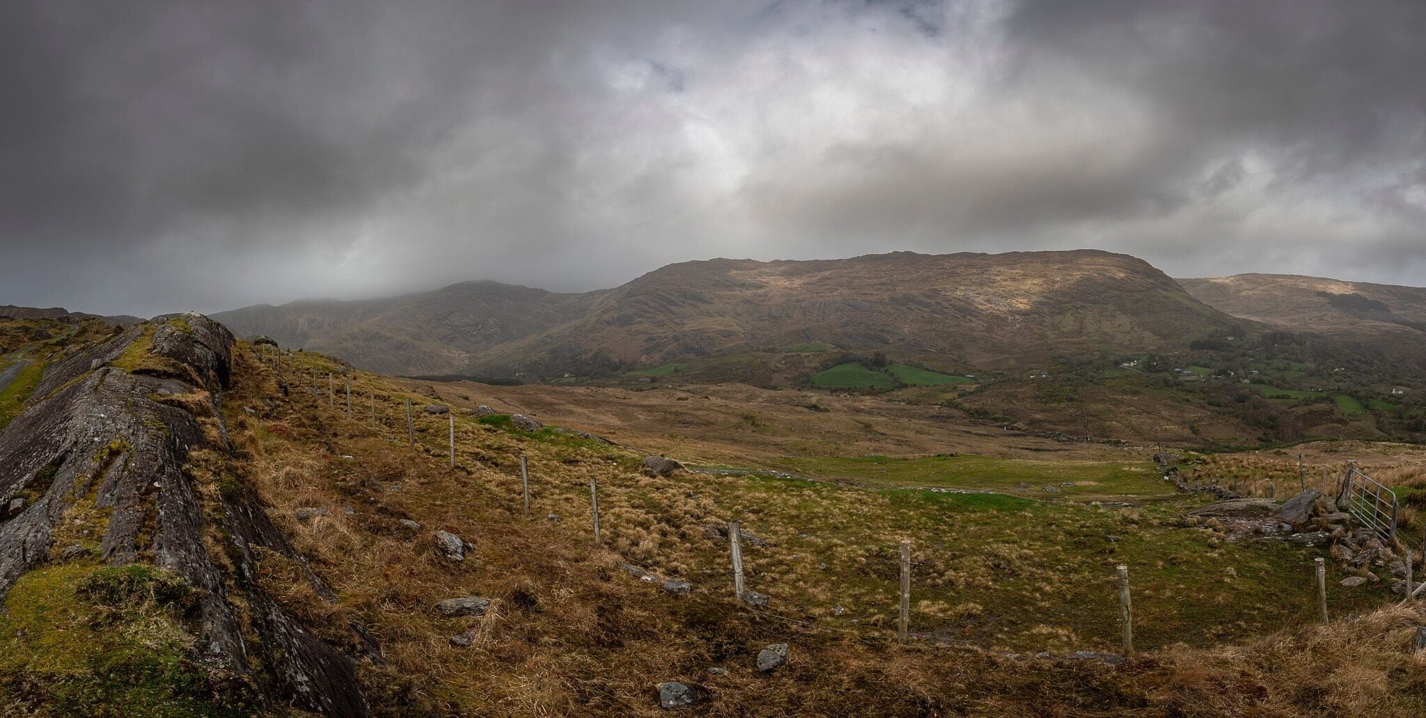 Tried to make the drive up to Barley Lake but the road beat me so I turned round and descended to normal roads. However I did capture the view before accepting defeat.