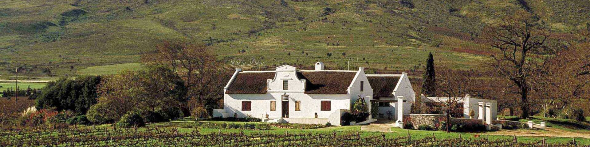 Ceres which includes mountains, landscape views and a house