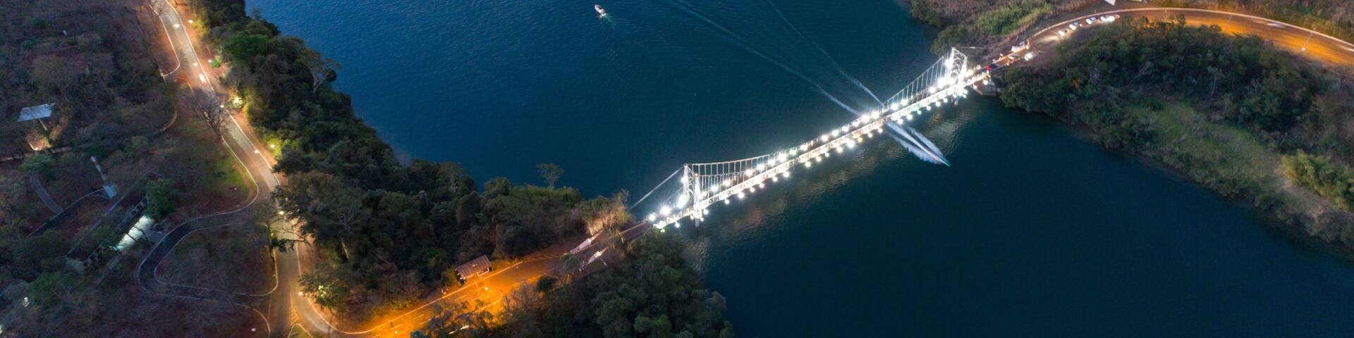Ponte Afonso Pena sobre Rio Paranaiba em Itumbiara