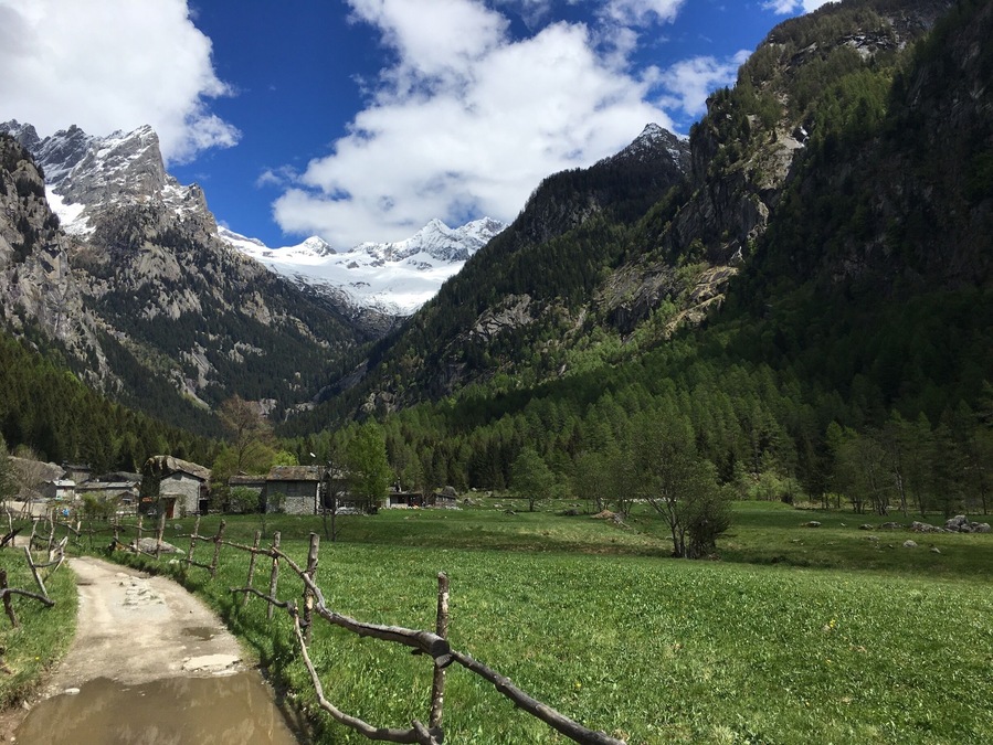 #alps #mountains #trekking #melloblocco #nature #spring #green #clouds