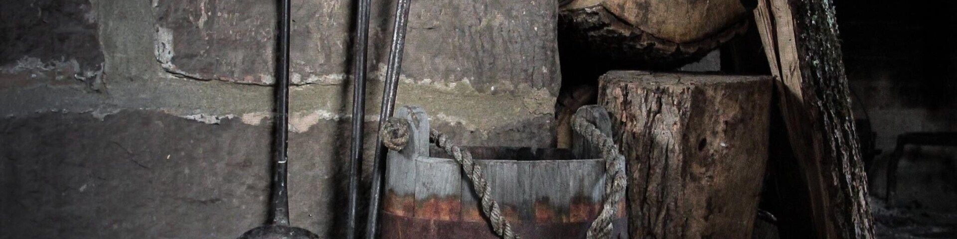 What a great immersion in history. Definitely worth a visit. The Inn, Cook House, Barn, Black smith shop all perfectly recreated