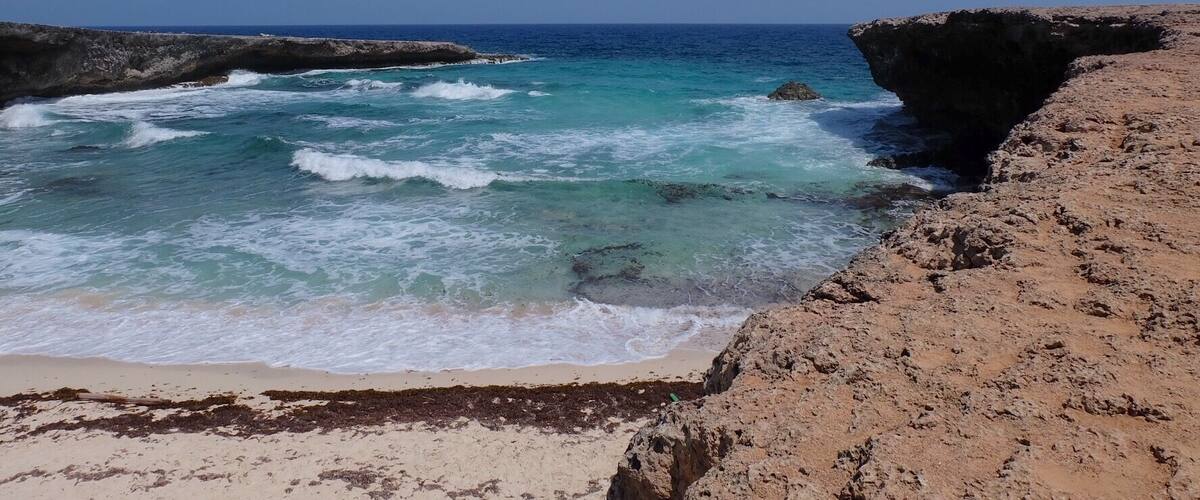 Small cove beach inside Arikok National Park #beach #cove #aruba