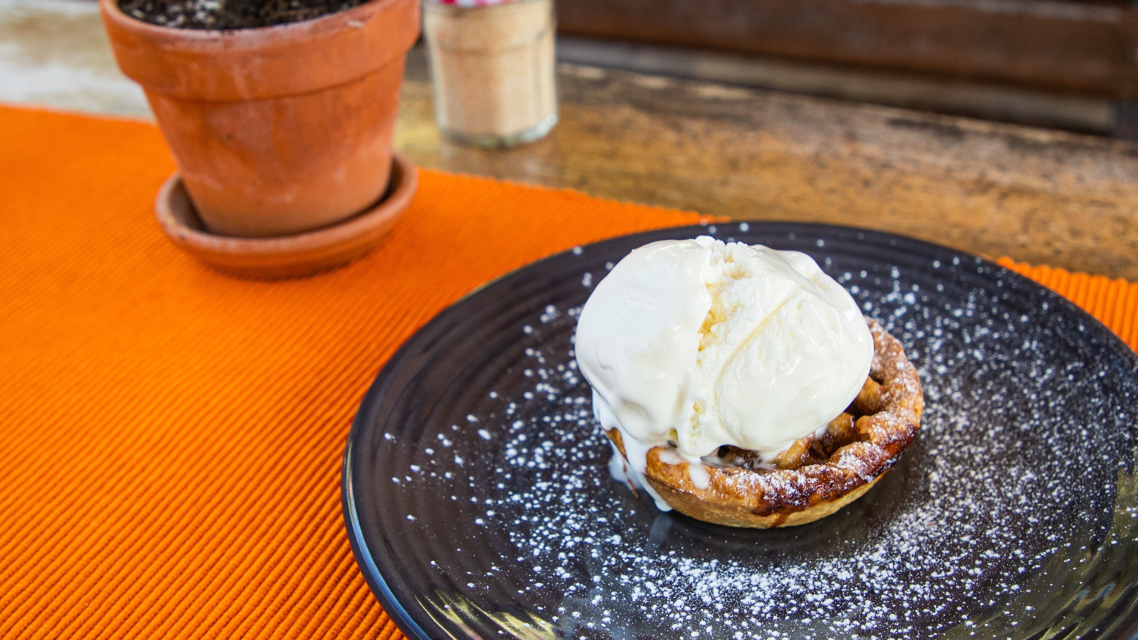 Atherton featuring food and cafe lifestyle