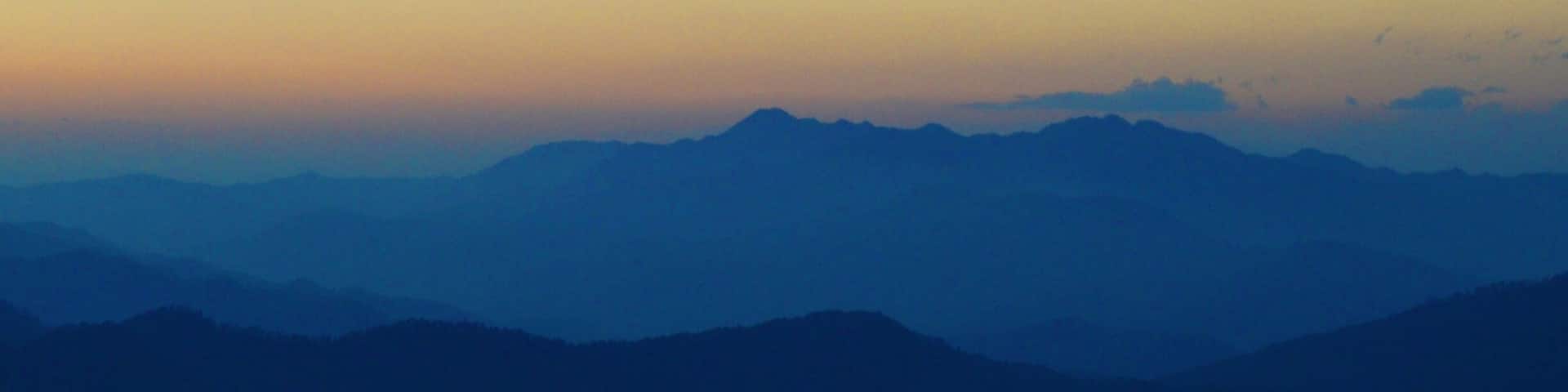 My love for Mountains grow with each passing day.....đđđ
#mountains#binsar#uttarakhand#travelbazzinga#trover