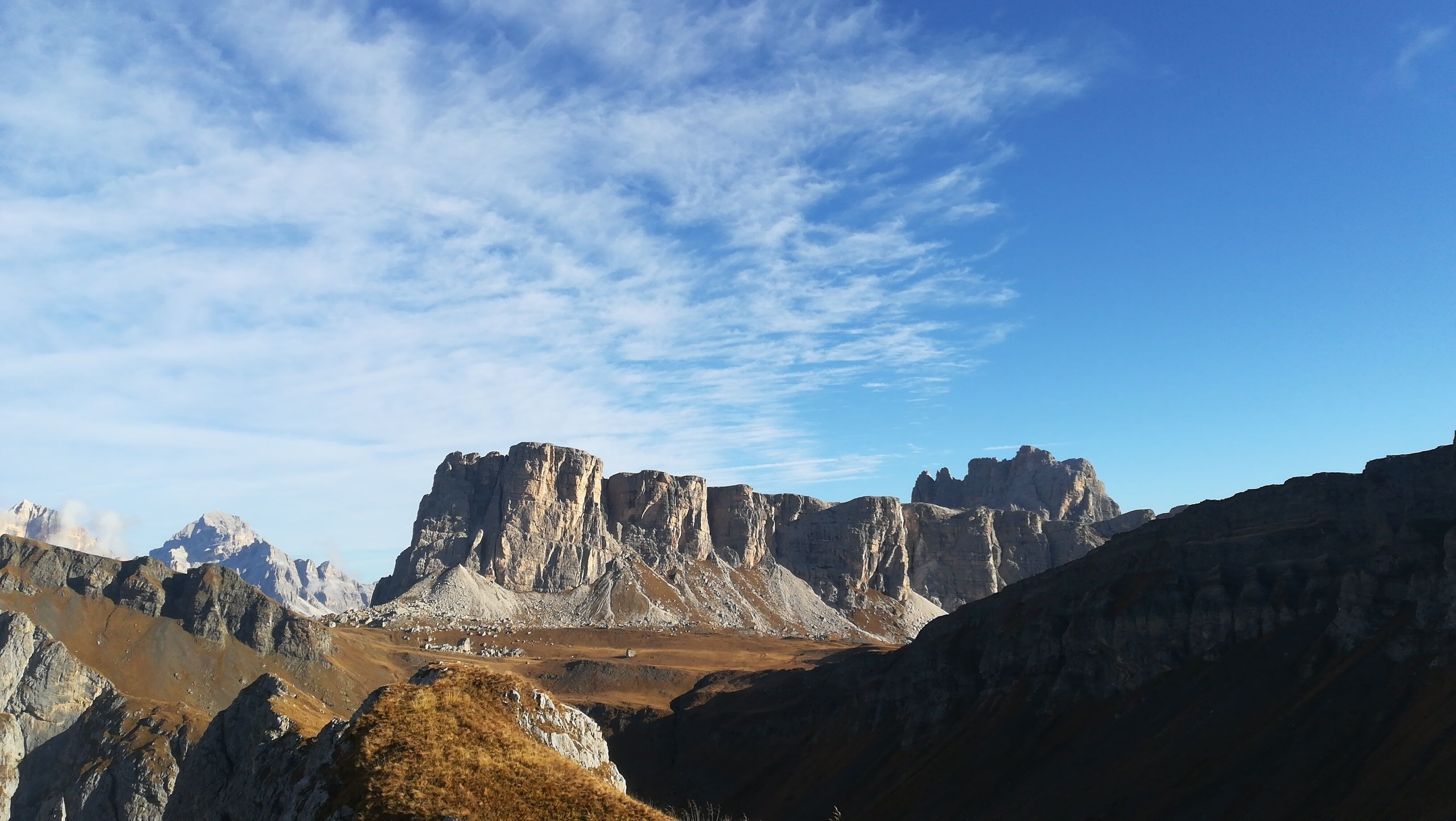 #lastoideformin Autumn in the Dolomites