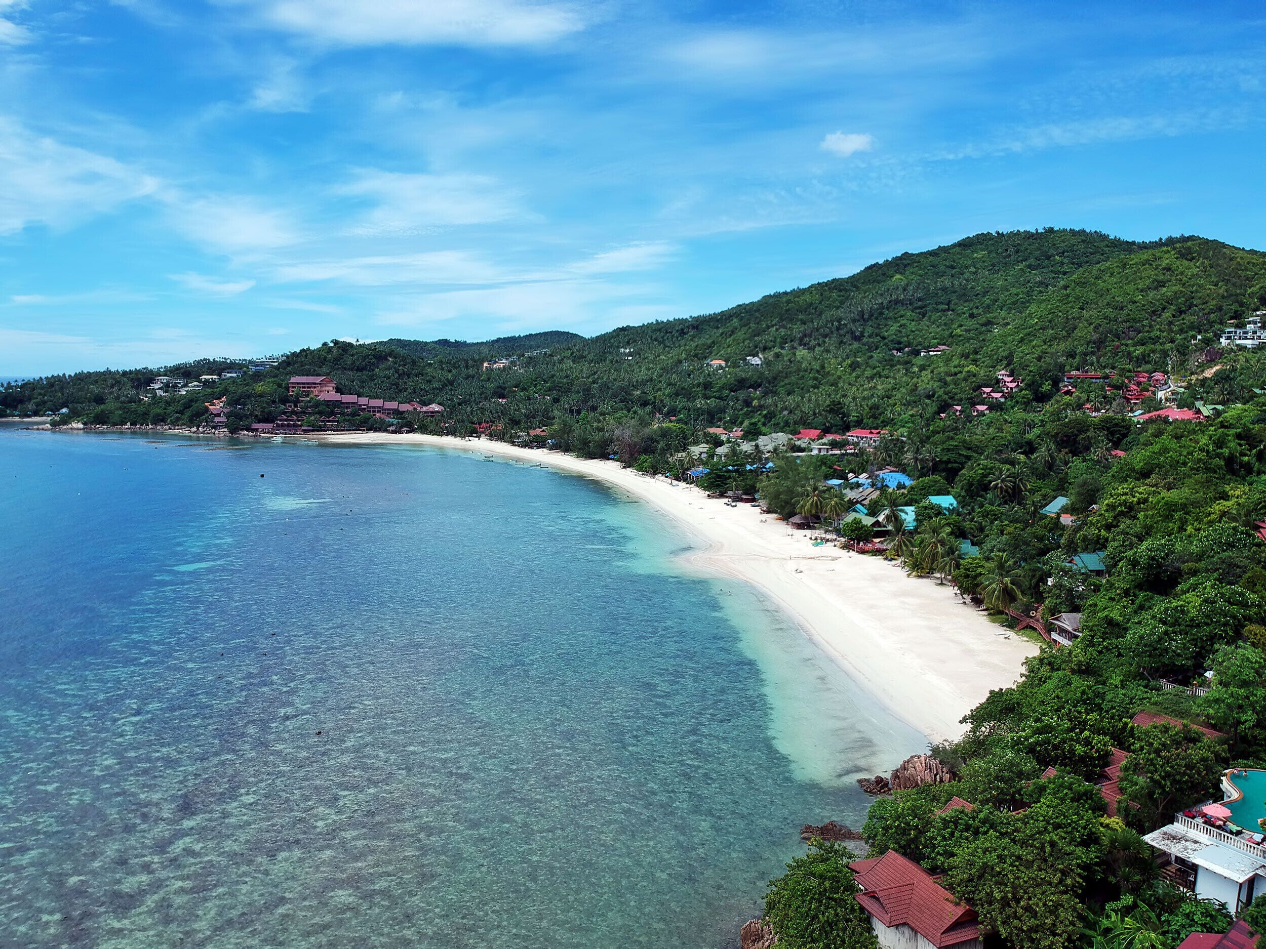 Unexpected sunny skies during the low season in Haad Yao, Koh Phangan. White sands and clear waters, what more can you ask for?
#LifeAtExpedia