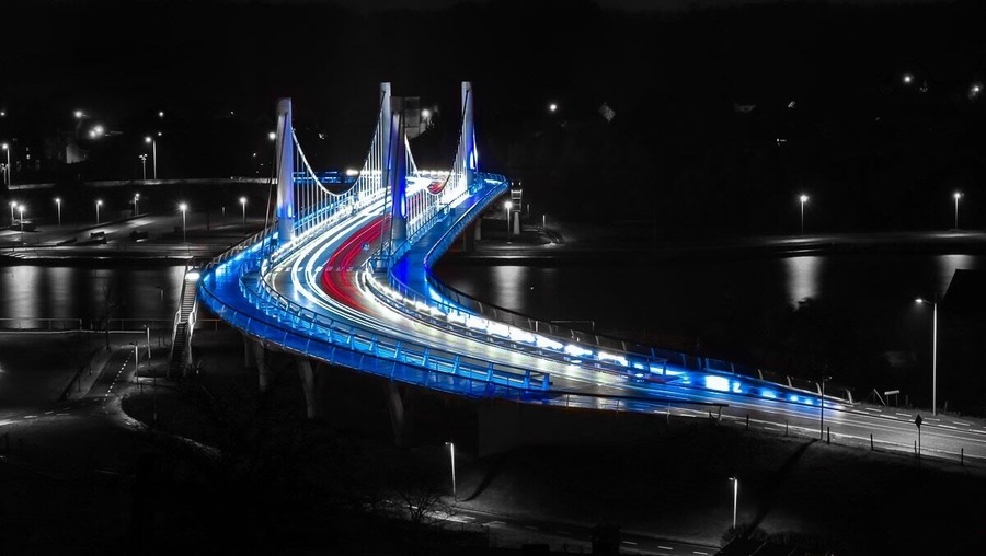 The bridge in Kanne (belgium) near the Dutch town of Maastricht, is famous about the curves and ligtning at dark. The pin Boeings you to a nice overview point
JUST FOLLOW THE PIN 📌
⬇️⬇️ Make my day and follow me also at: ⬇️⬇️
https://www.instagram.com/denniskuh1896/
https://www.facebook.com/dennisdondersphotography/
https://500px.com/dennisdonders
www.flickr.com/photos/denniskuh1896