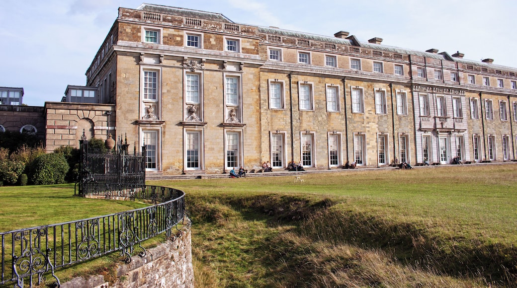 UK, Sussex - Petworth House