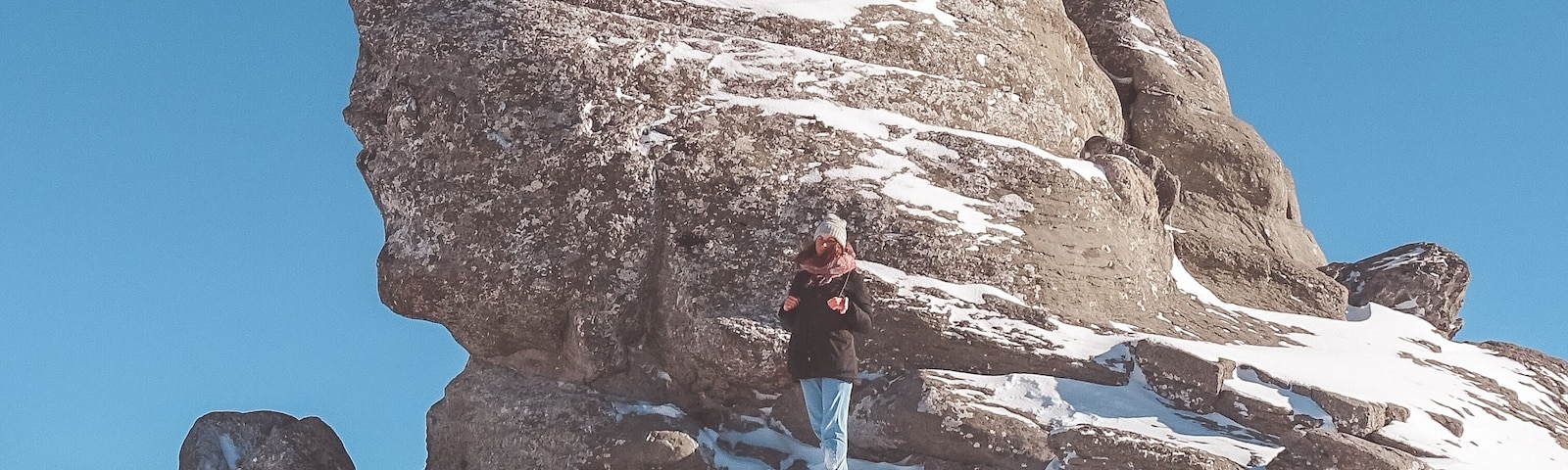 What does this rock in the Bucegi Mountains of Romania remind you of? Yup, that's right! The Egyptian Sphinx 😊
Every year, on November 28, hundreds of people meet at the Sphinx at sunset, when the gentle rays of sun go down forming a magical pyramid around the statue, which is believed to emit positive energy ✨
But this weirdly shaped rock is object of many other legends. Some say that the Egyptian and the Romanian Sphinxes are somehow linked by a tunnel of time and that the Egyptian were inspired by the shape of this rock. Some people claim that an ancient civilization carved this rock to represent some sort of supreme god. Others say that the Sphinx on top of Bucegi Mountains is evidence of the existence of an alien civilization that would have left behind several constructions, including this one 😊
I love to learn this kind of legends 😊 and you?
#nature #romania #bucegi