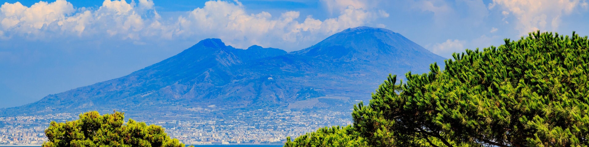 KFATKM View of Mount Vesuvius from Parco Virgiliano, Naples, Italy