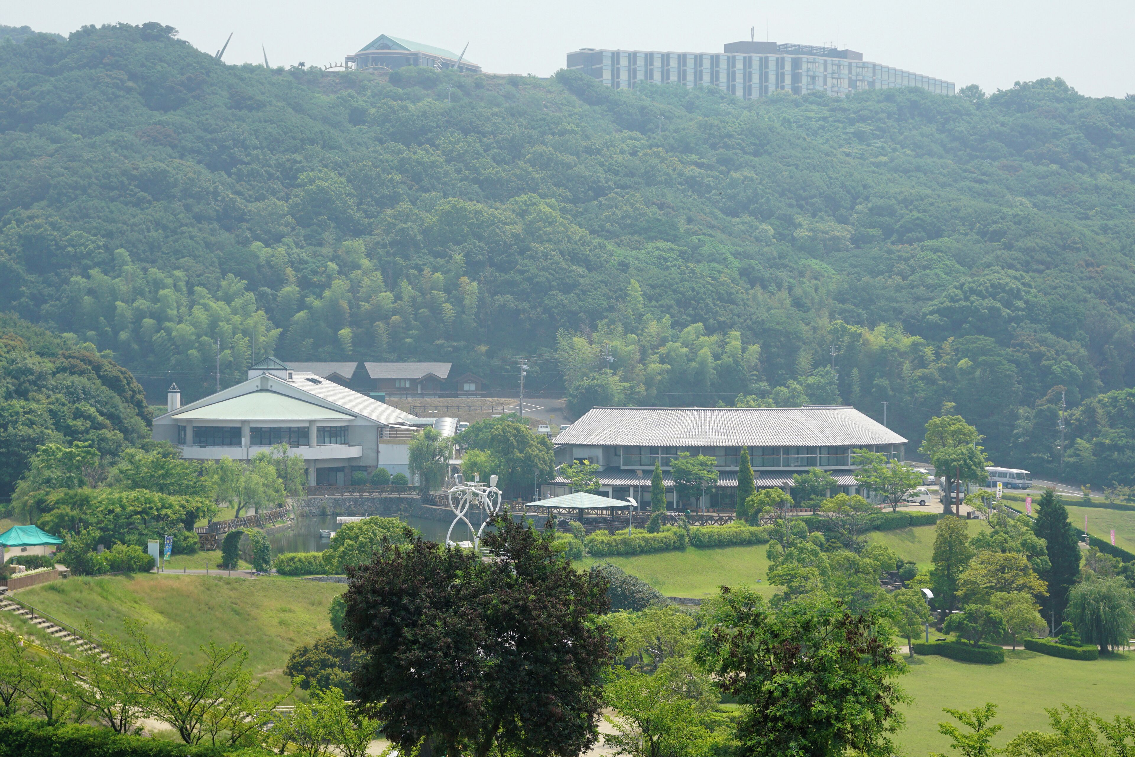 Wellness Park Goshiki is Takadaya Kahei Memorial Park in Sumoto, Hyogo prefecture, Japan.