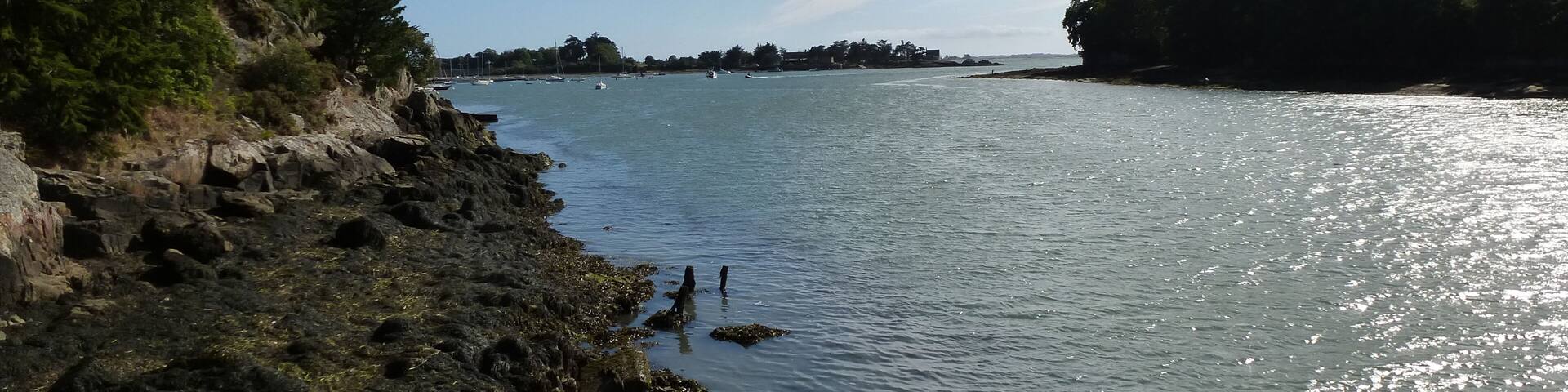 vue sur le golfe du morbihan depuis port anna