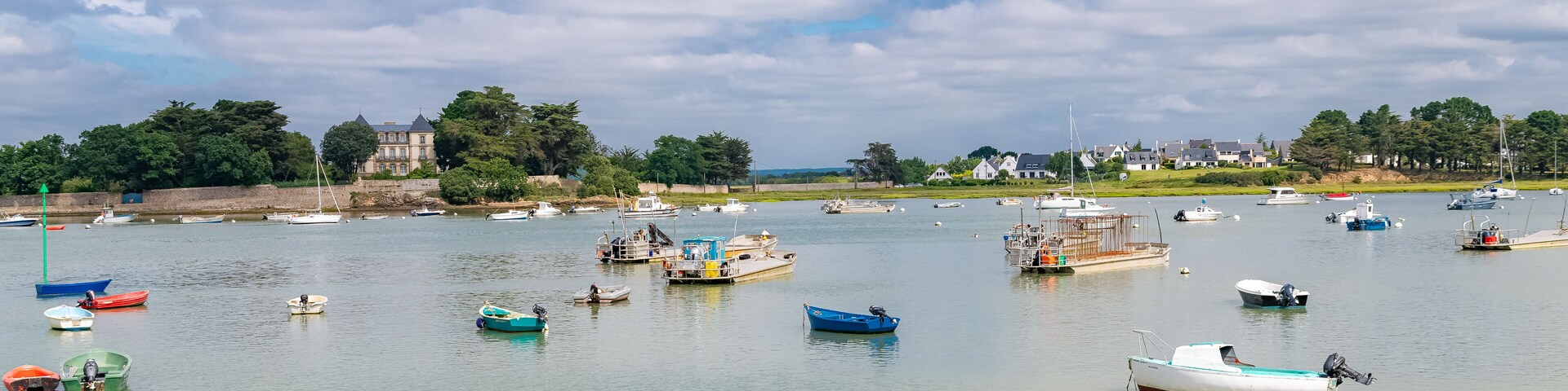 Saint-Armel in Brittany, beautiful seascape, with the passage from Sene to Rhuys peninsula