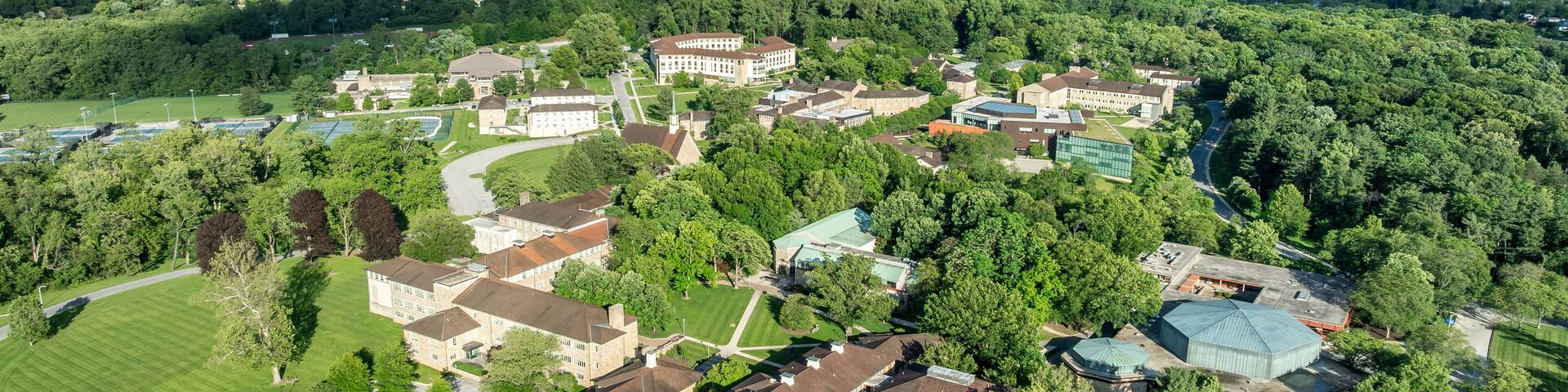 Aerial view of Goucher college, liberal arts undergraduate private education institution in Towson Maryland main campus, Pearlstone Student Center, Julia Rogers Library, Meyerhoff Arts Center