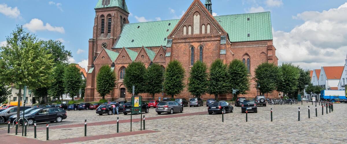 Bilder aus Meldorf Die Sankt Johannis Kirche in Meldorf auch Meldorfer Dom genannt