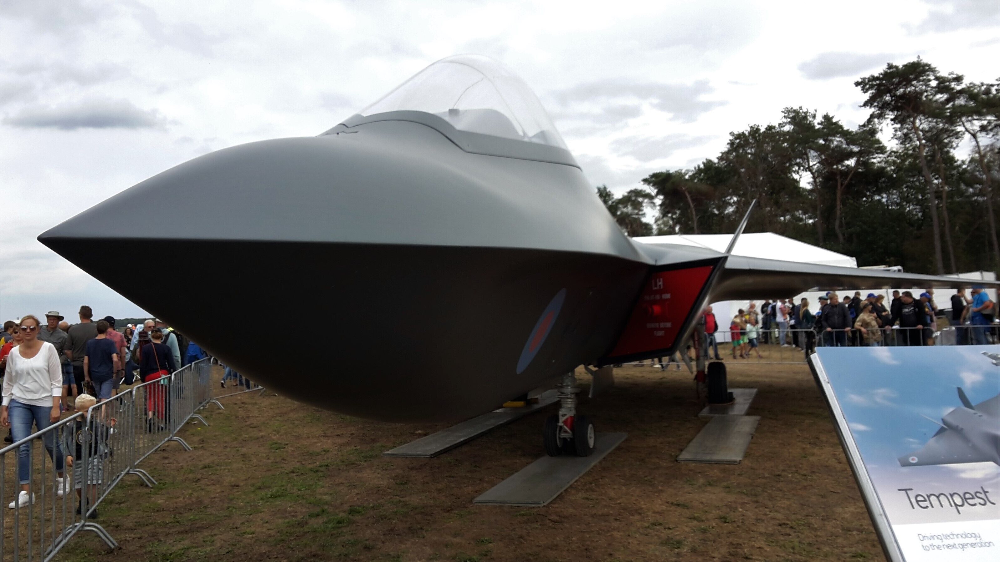 Belgian Air Force Days - Kleine Brogel - 8 & 9 September 2018
The Tempest (UK), still at the concept stage, can be flown by a pilot or remotely as a drone. The stealthy warplane will carry energy weapons that fire concentrated bursts of laser, microwave or particle beams to inflict damage.