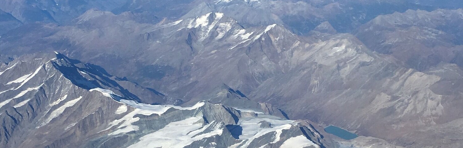 Flying over the Swiss Alps
#BVSBlue