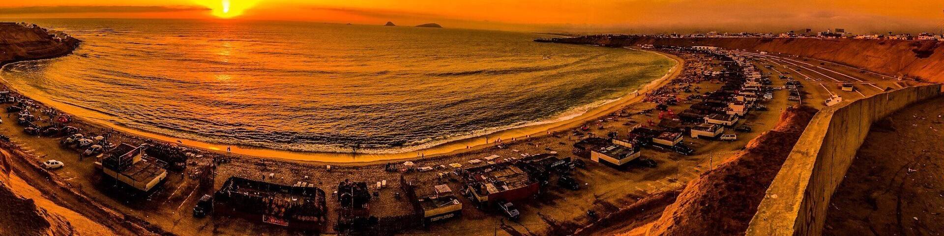 La caída del
Sol en punta hermosa !!!