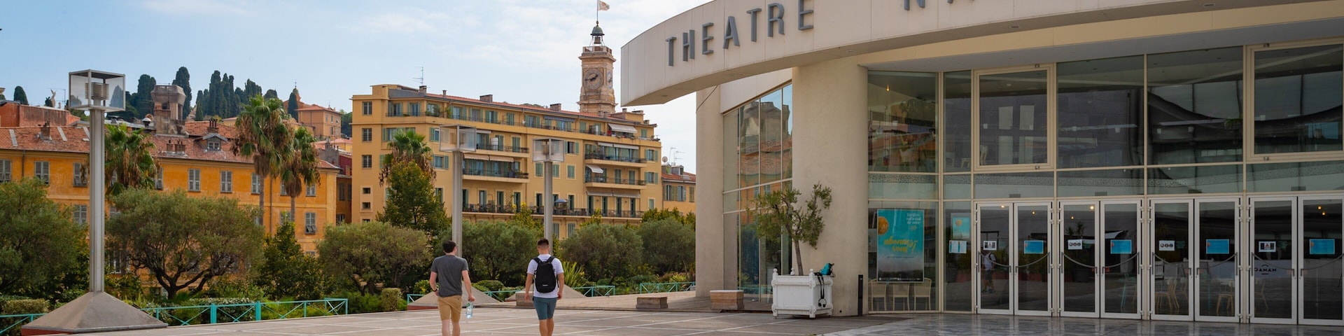 Nice Theatre showing signage, street scenes and a square or plaza