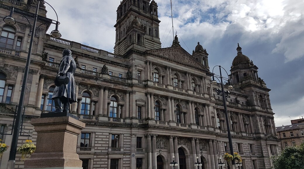 This is a photo of listed building number