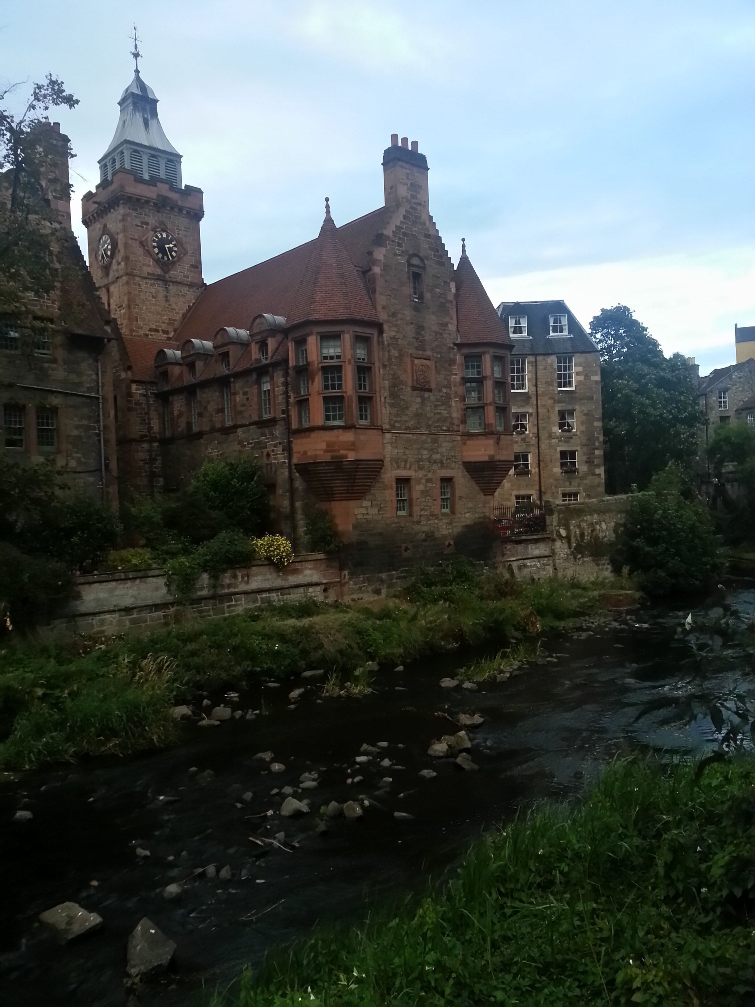 This is a photo of listed building number