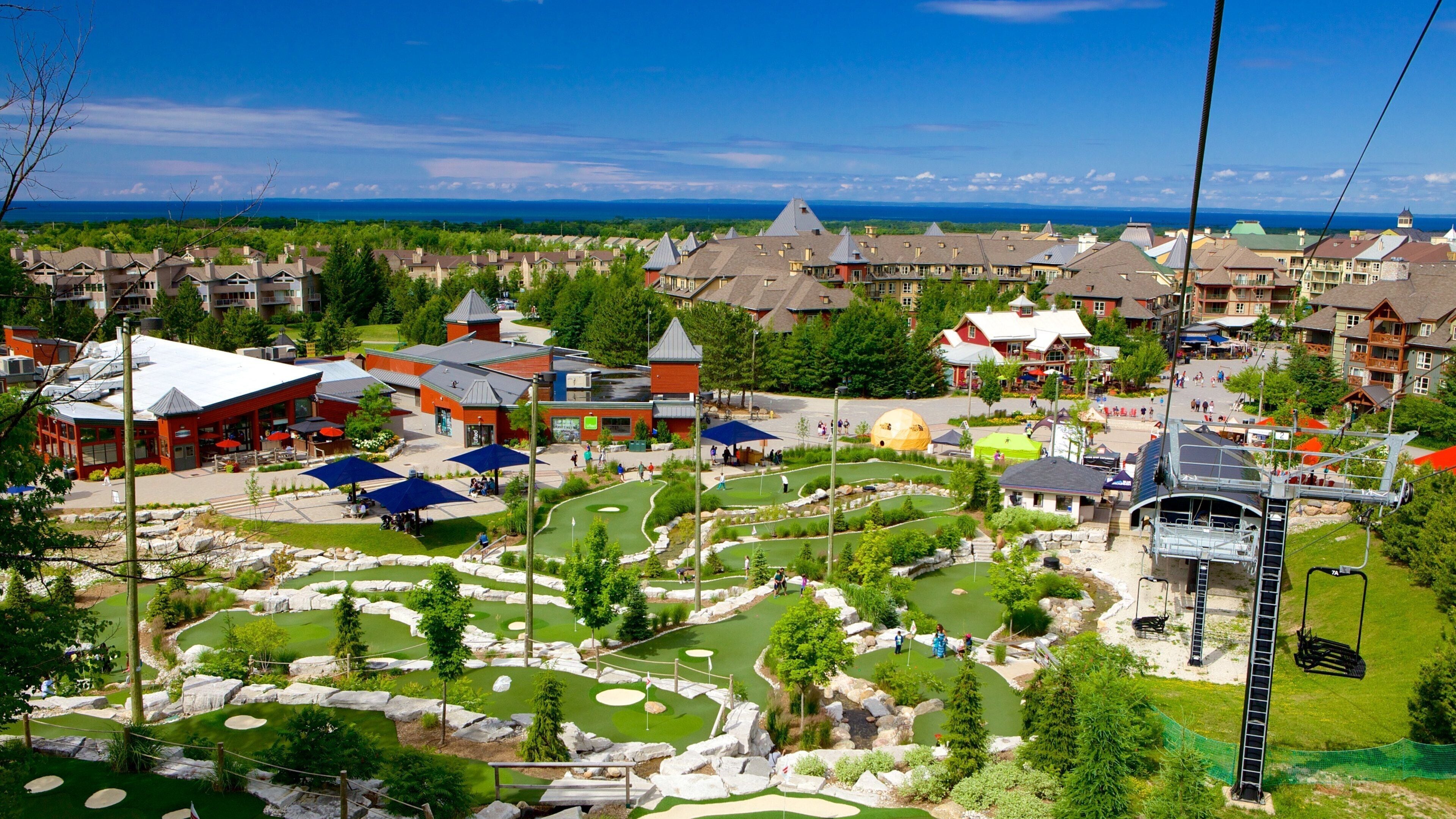 Blue Mountains showing golf