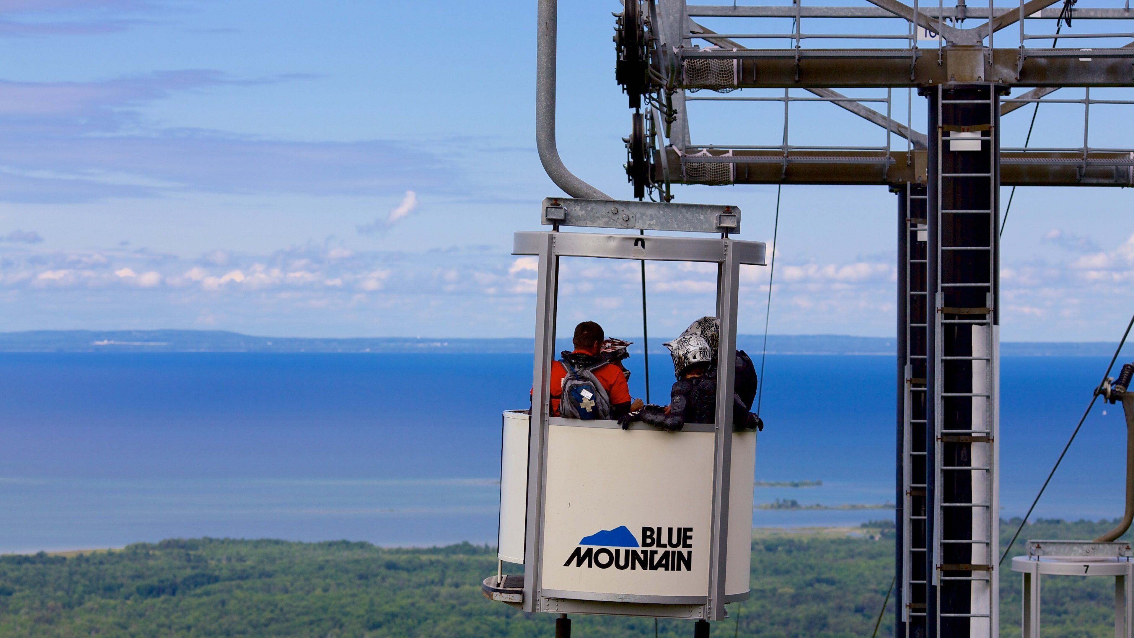 Blue Mountains som viser en kabinelift