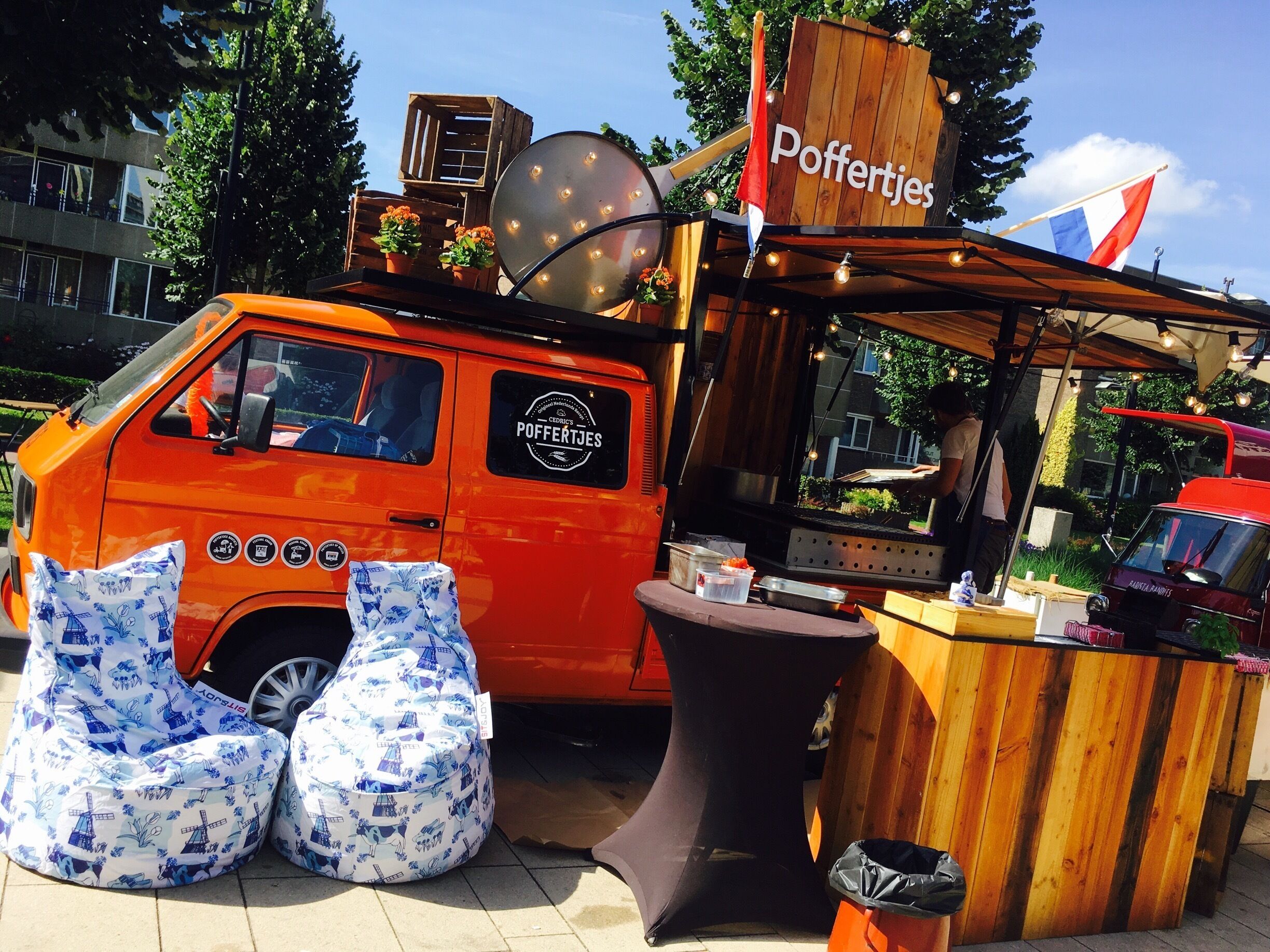 A wonderful place to be in July for the annual "vierdaagse", a four-day long sport event (walking). Great atmosphere! 