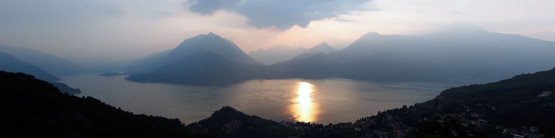 Lake Como, view west from a vantage point at the road from Perledo/Varenna to Esino Lario, Lombardy, Italy.