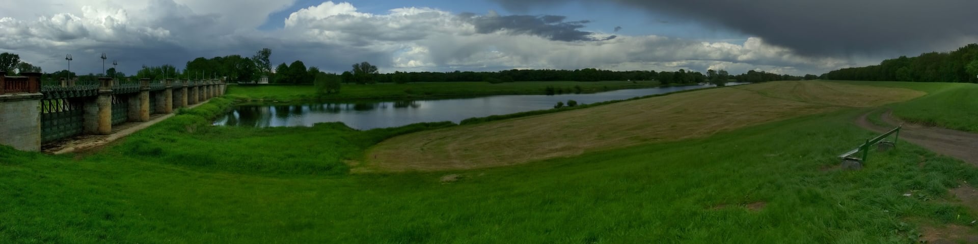 Pretziener Wehr, Oberlauf, Blick nach Osten, 23.05.2004, 16:54Uhr