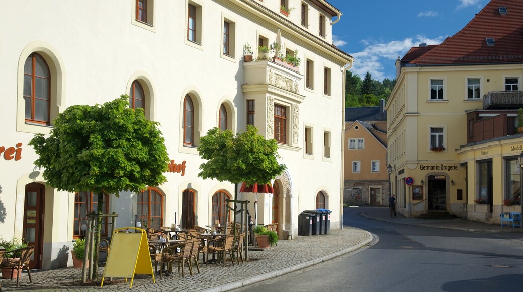 ケーニッヒスシュタイン どの含み 屋外での食事 と ストリート シーン