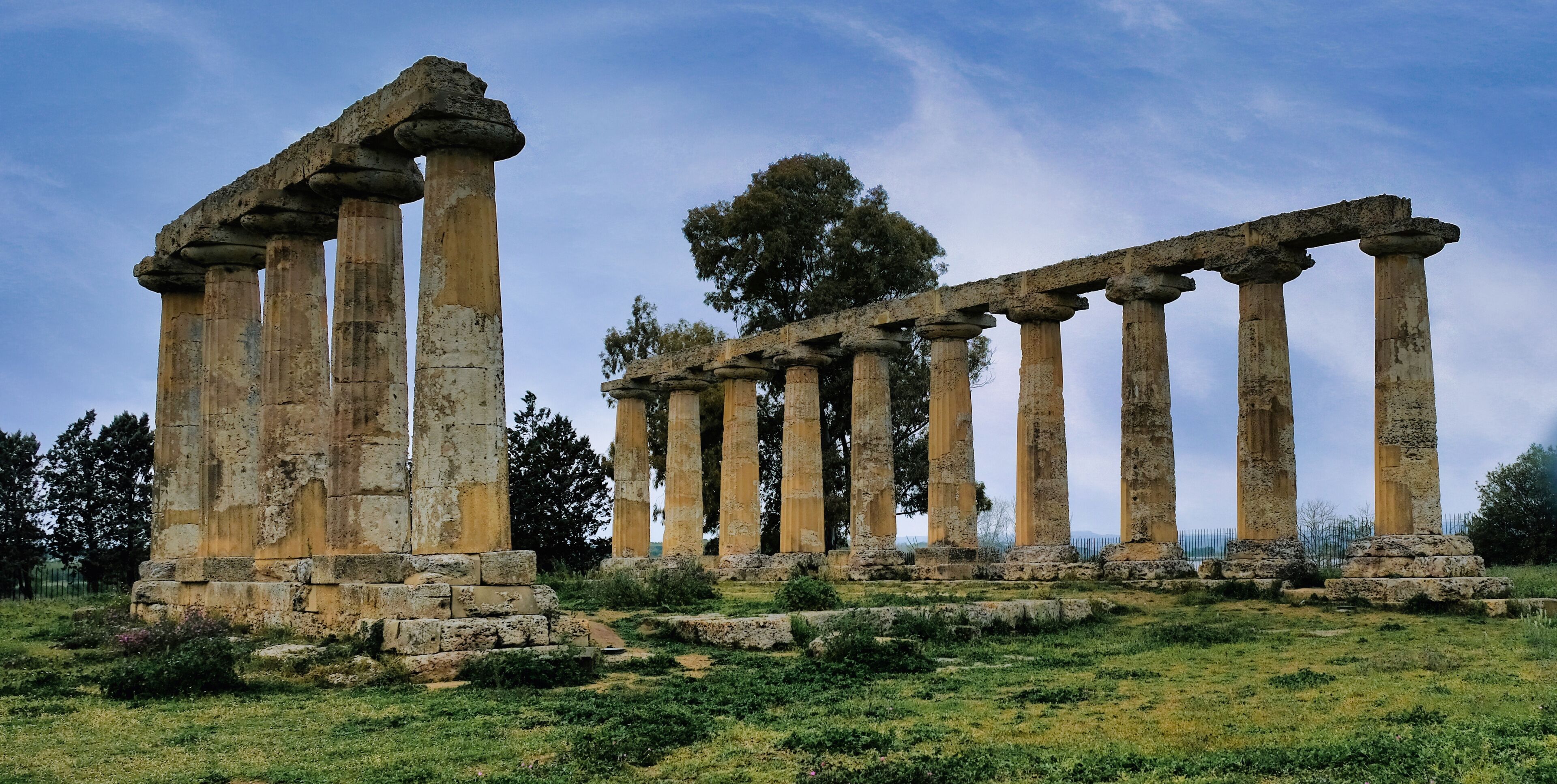 In the archaeological area of ​​Metaponto, (Matera, Italy) the Palatine Tables represent the remains of a magnificent Doric temple dedicated to the goddess Hera, dating back to the 6th century BC