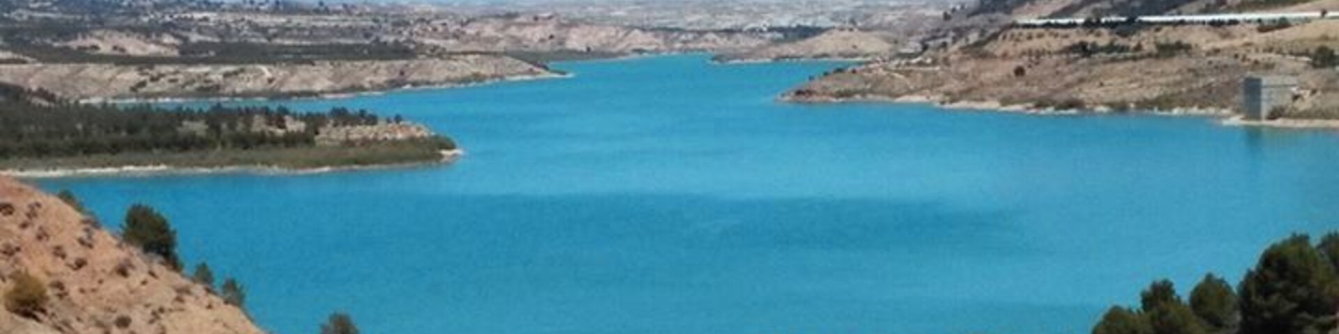 The beautiful blue of the reservoir at Zujar #FindingtheUniverse