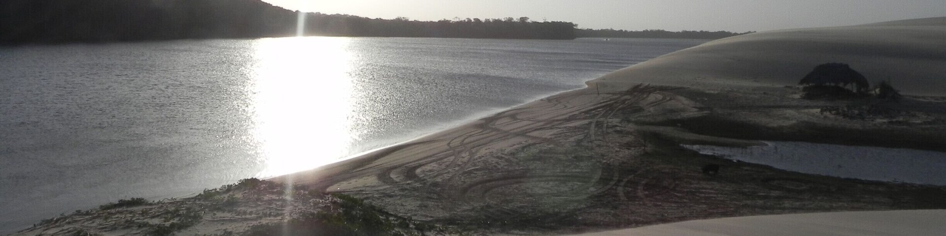 The boat stoped by a place called "Tenda dos Macacos" where tourists can take pictures and rest for a while admiring this bautiful landscape.