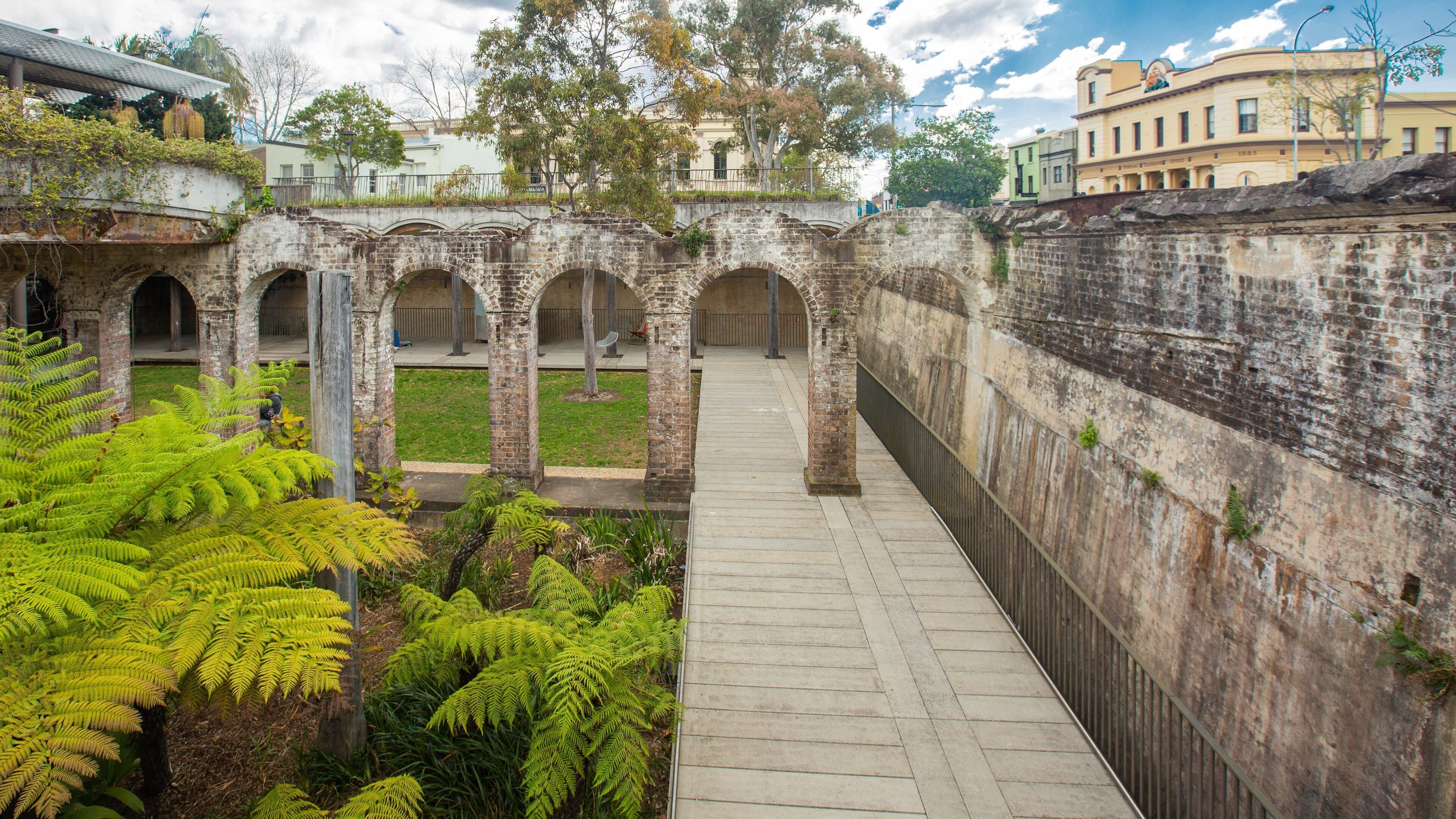 Paddington which includes heritage elements