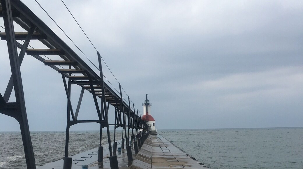 The water was rough but we still walked out 🌊