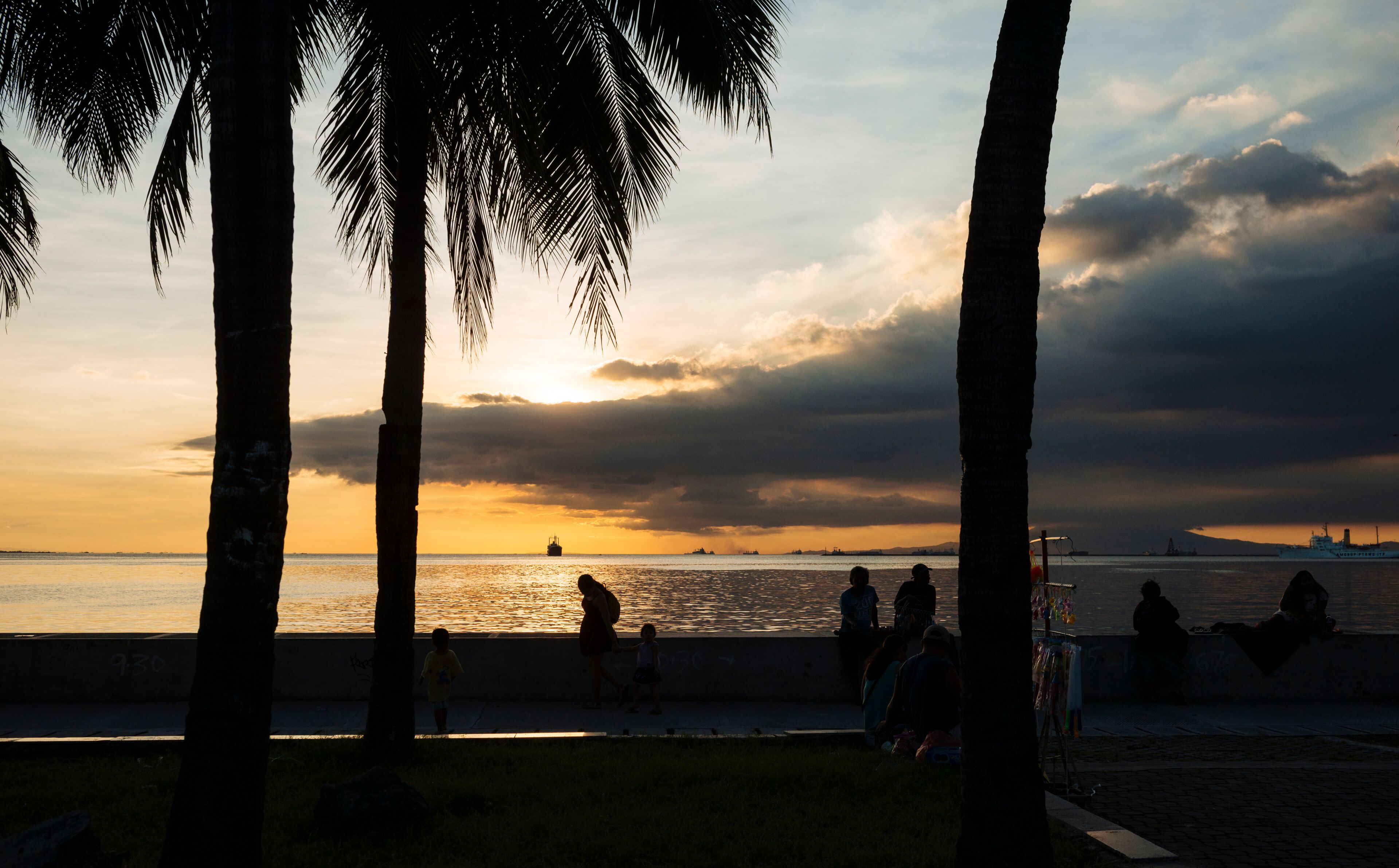 Baywalk, at sunset, Roxas Boulevard, Manila, Philippines