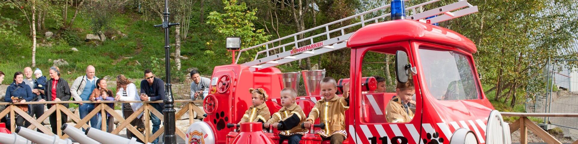 Kongeparken as well as children