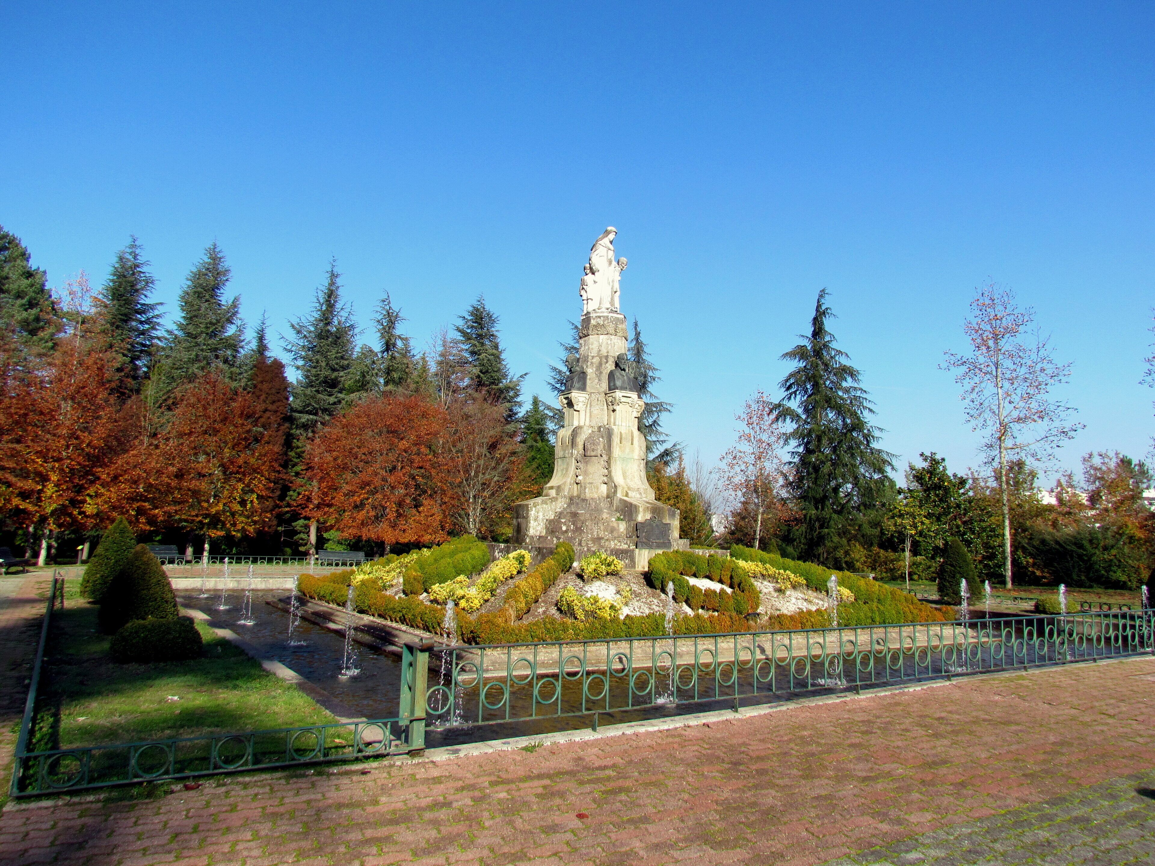 A los hermanos Prieto O Carballino