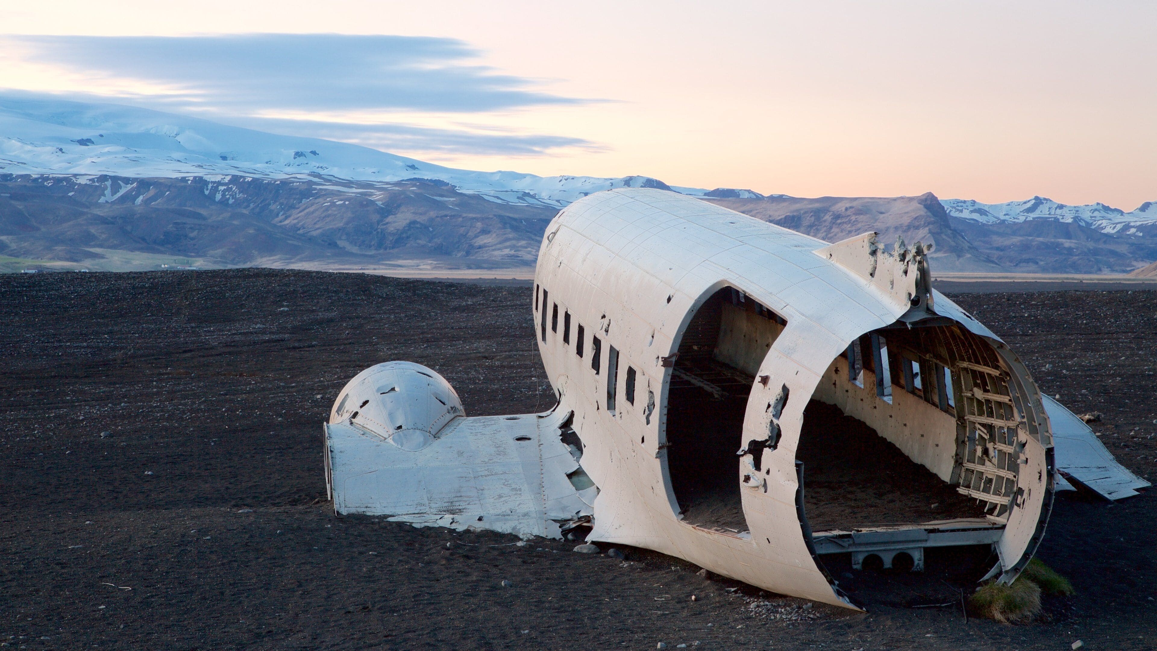 Vik I Myrdal featuring a sunset and building ruins