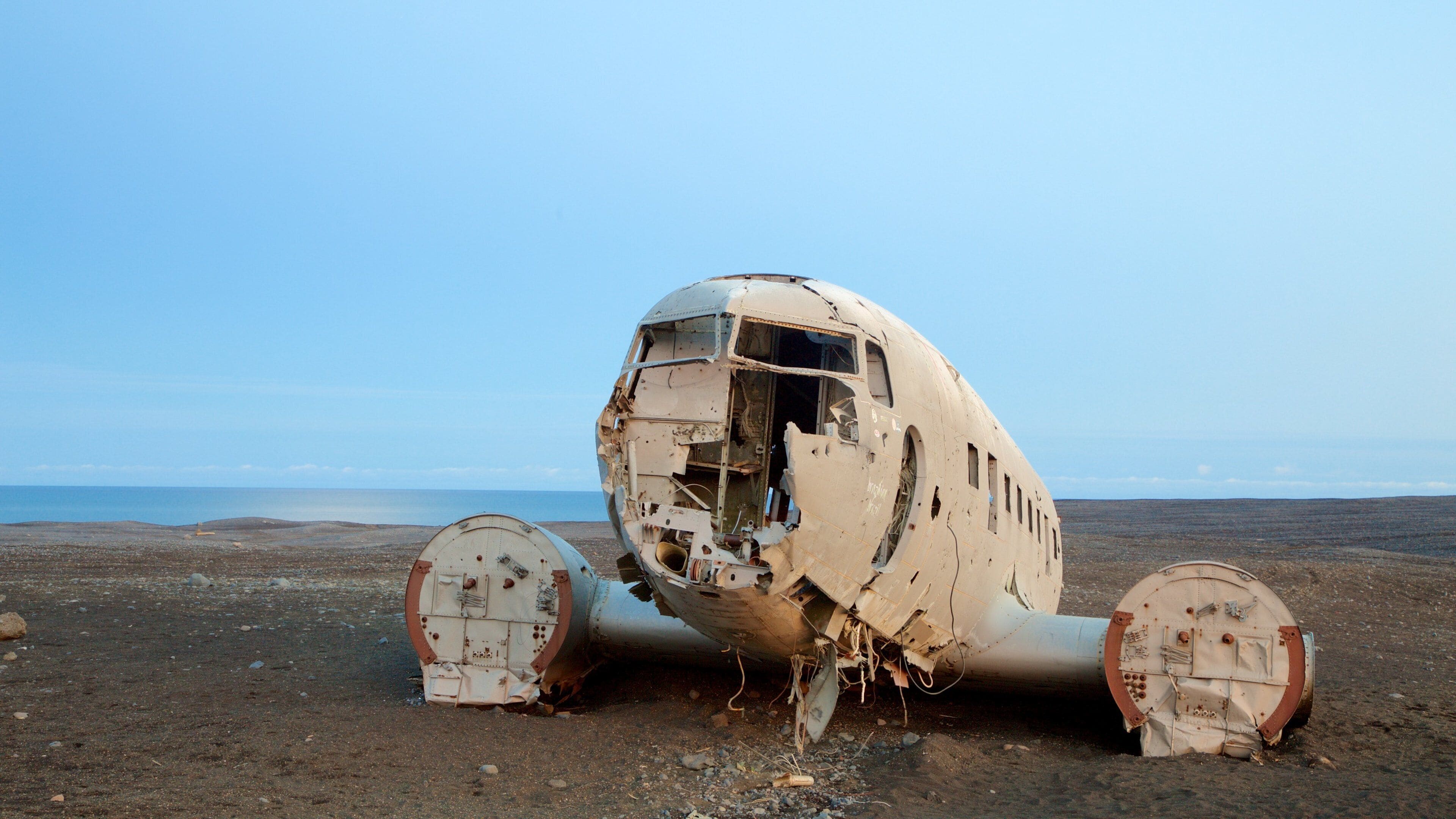 Vik I Myrdal showing building ruins