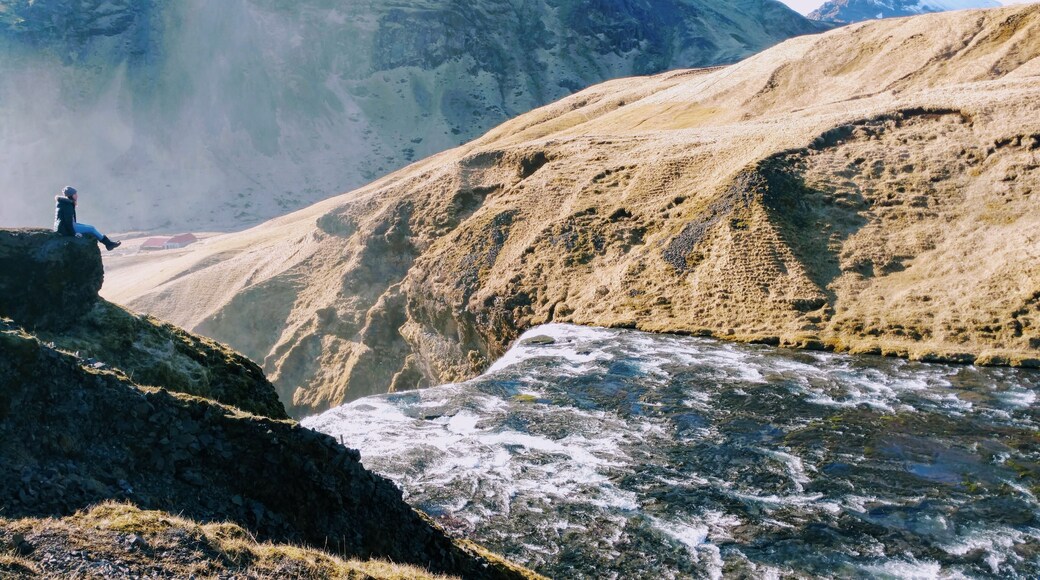 After hiking to the top of the waterfall, take a break ands enjoy this amazing view.
#LifeAtExpediaGroup
