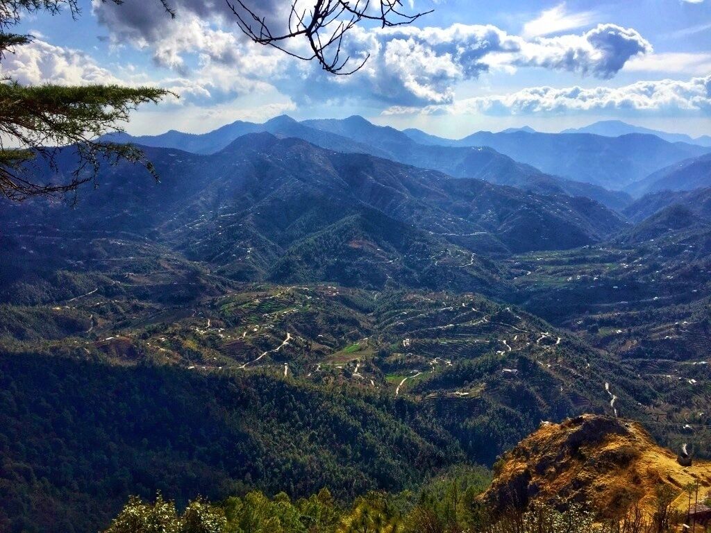 Explore the unexplored ! Mukteshwar 🏞️ Place famous for its Oak trees and bird watching #lifeatexpediagroup #nature #trek #unexplored